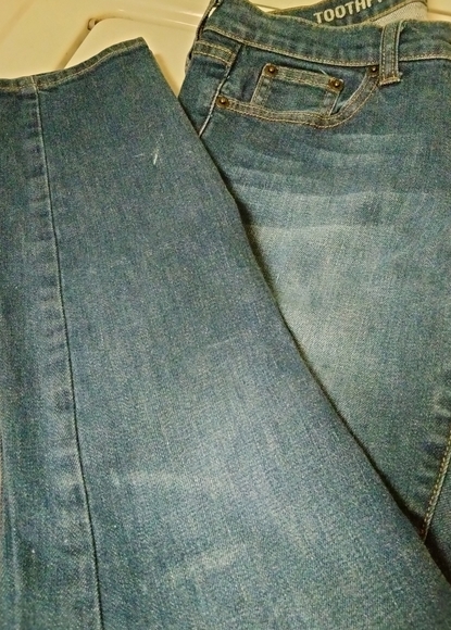 J. Crew Junior's Toothpick 27 Ankle Med. Wash Jeans - Picture 6 of 7